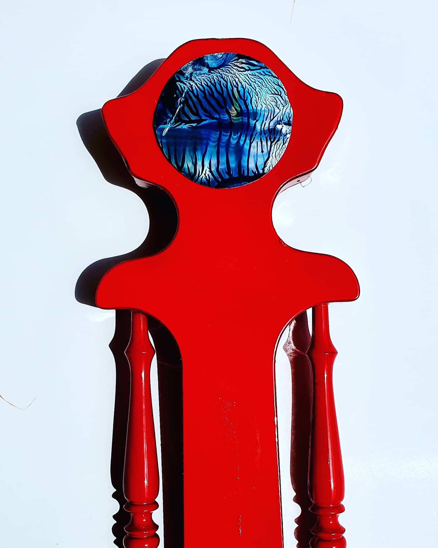 24.5 Saat Uzun Kırmızı